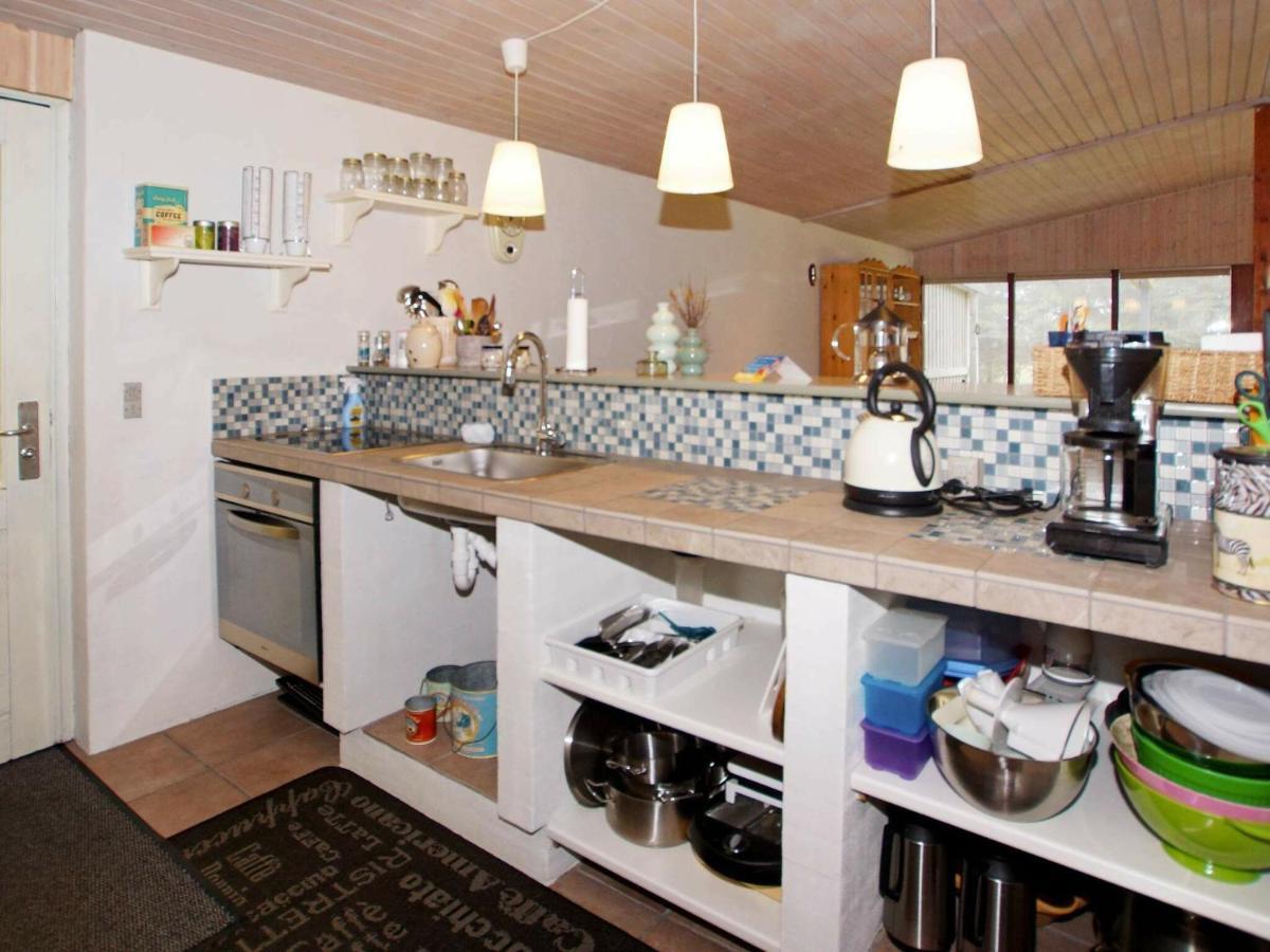 2 Person Holiday Home In Tarm Fjerbæk Esterno foto
